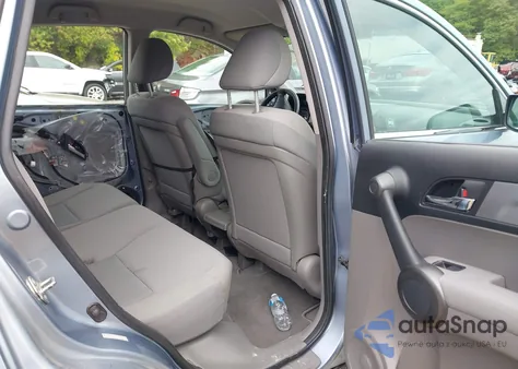 2011 Honda Cr-V Lx z USA, uszkodzony, nr VIN 5J6RE4H35BL018827